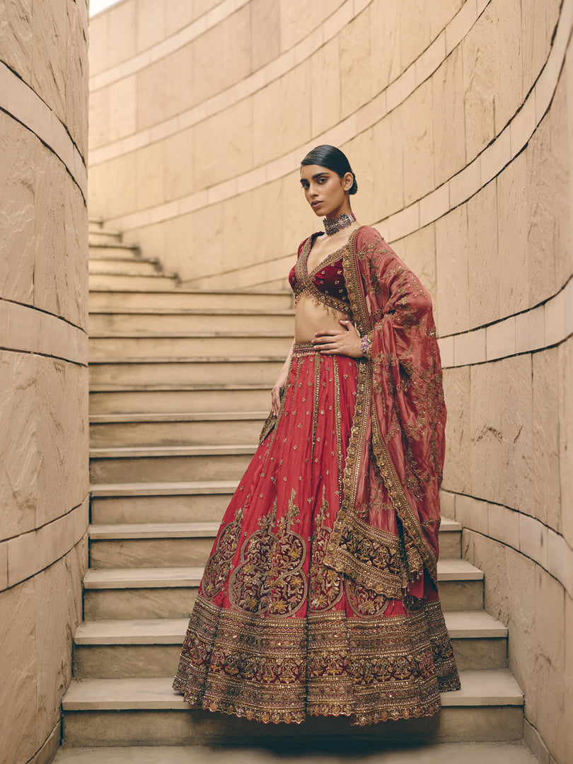 Astor Orgnanza Lehenga