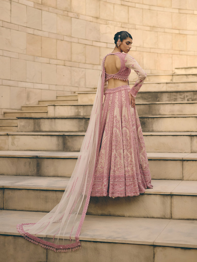 Aveline Zardozi Lehenga